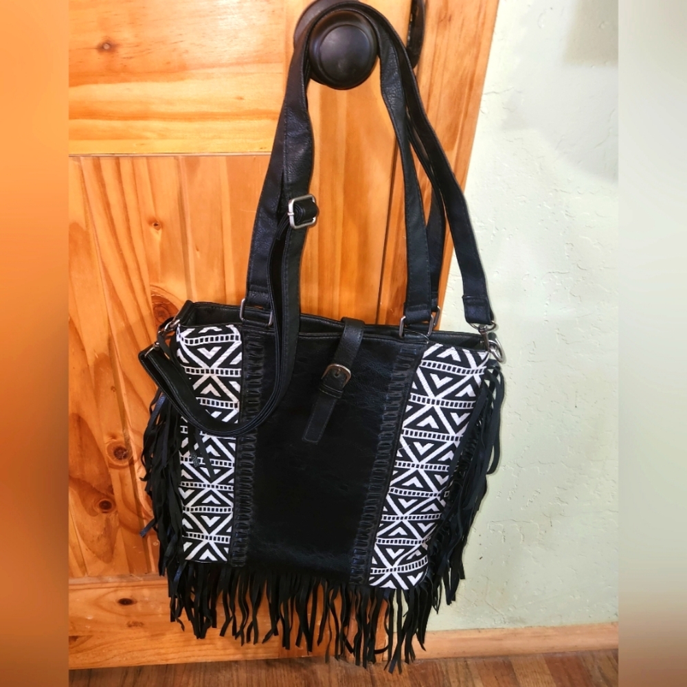 Faux Leather Black and White Fringe Tote Bag. NWT